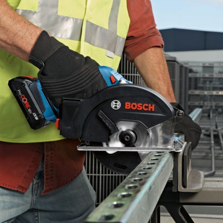 Scie circulaire GKM 18V-50 BOSCH